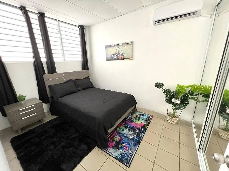 Monopoly 2 Bedroom Condo Near Beach W/Pool/Parking San Juan Porto Rico